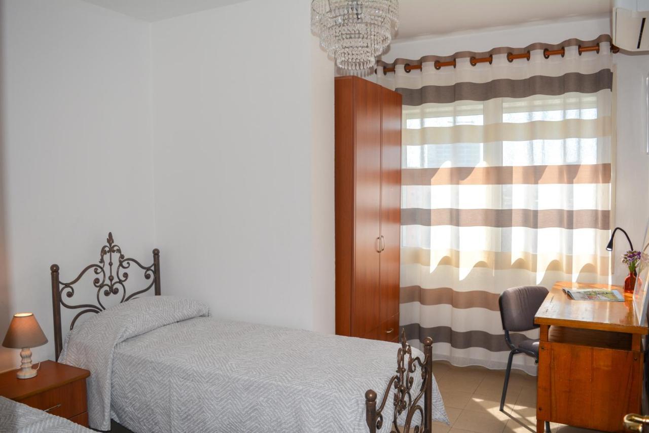 Chiara Lovely Apartment 티라나 외부 사진